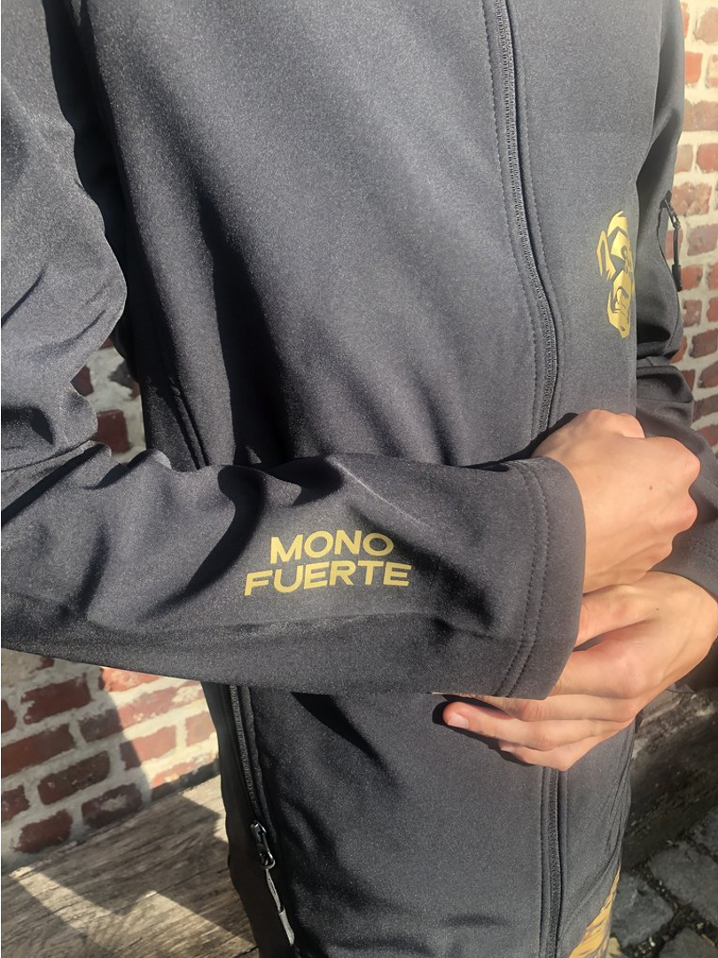 Mono Fuerte Softshell